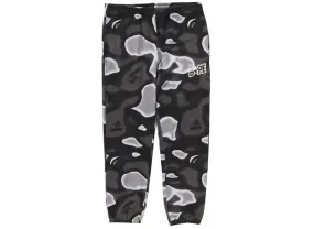 A Bathing Ape Liquid Camo Bape Sta Sweatpants in Black