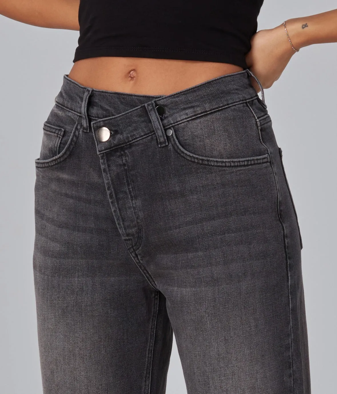 BAKER-IA High Rise Crossover Jeans