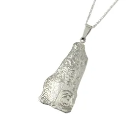 Cosaint (Protection) Standing Stone Pendant