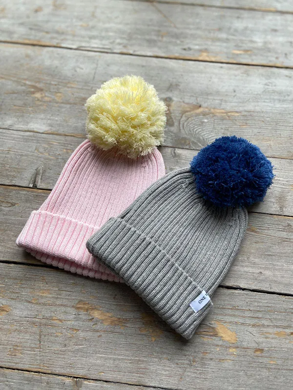 Knitted hat with ball